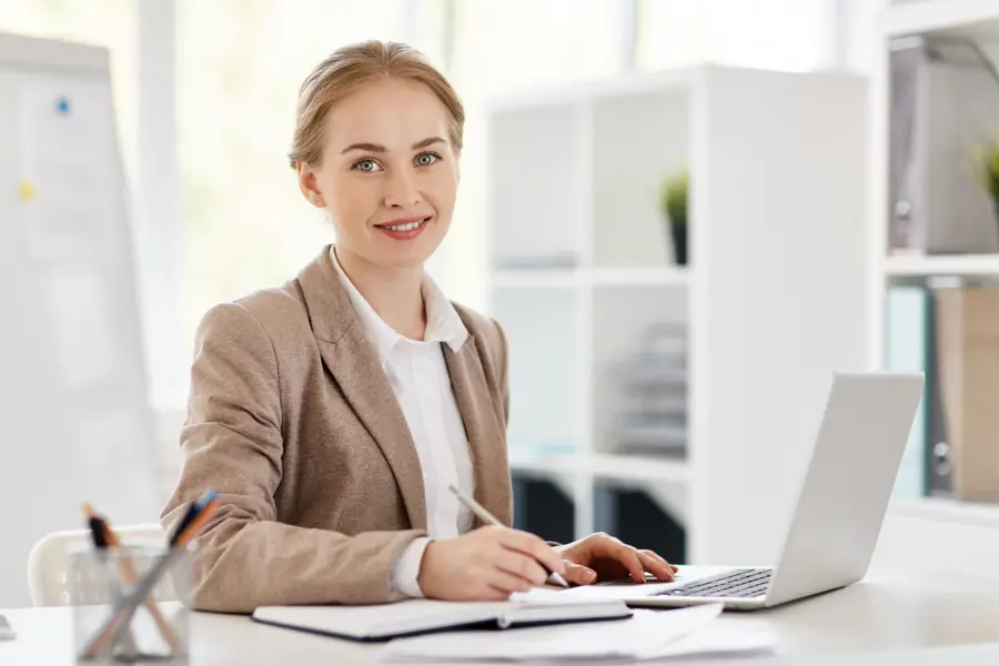 tailored-it-solutions Customised IT services for accountants, streamlining operations and enhancing security.
