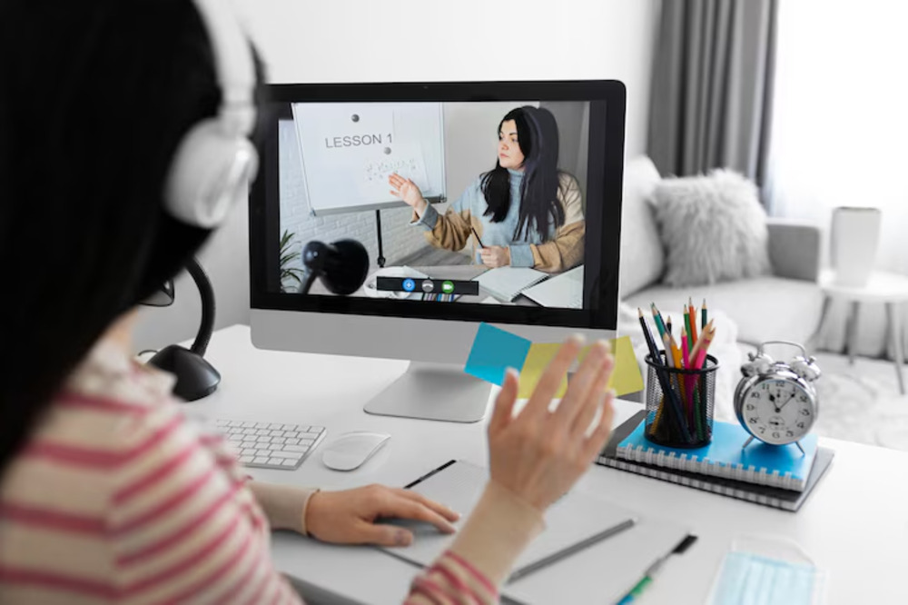 Collaborative learning AI tools for students and teachers